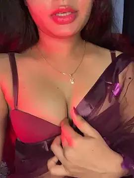 Cute-Shizuuu from StripChat is Freechat