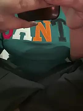 Cute_jaanu from StripChat is Freechat