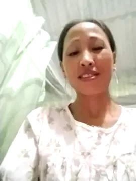cute_love00 from StripChat is Freechat