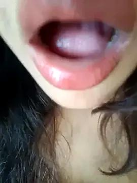 Cute_Riddhi from StripChat is Freechat