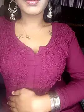 Cuteniaa webcams show profile image 