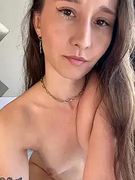 cutte_dora from StripChat