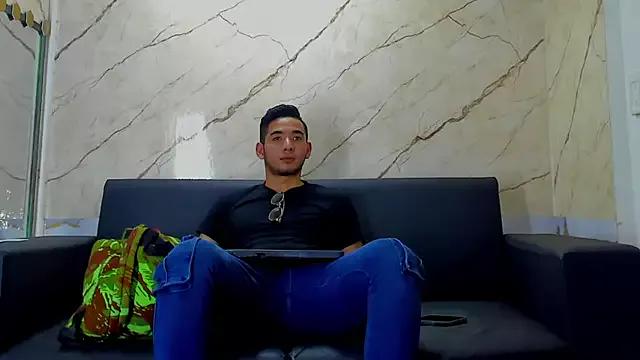 daamiann_ from StripChat