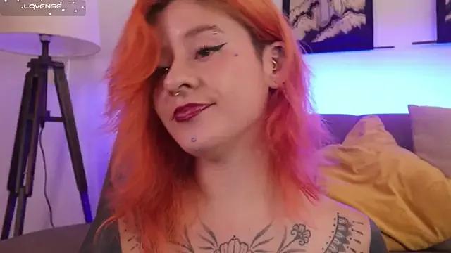 Daarlene from StripChat