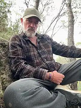 DaddybearVLC from StripChat
