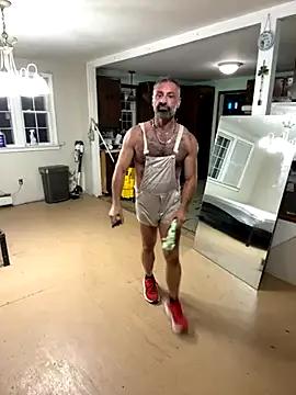 DaddySnowXX from StripChat