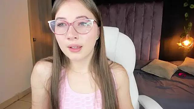 Dahlia_Rousse webcams show profile image 