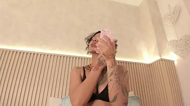 daiana_curly from StripChat