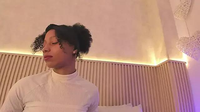 daiana_curly from StripChat
