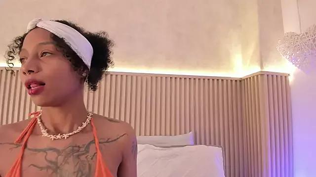 daiana_curly from StripChat is Freechat