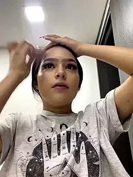 Dakota-Mitchell from StripChat is Freechat