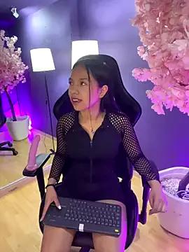 DaliaPearl from StripChat is Freechat