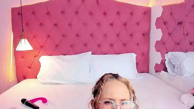 DaliaScoth from StripChat is Freechat