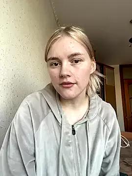 DaMa-1808 from StripChat