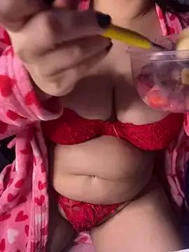 damadanoit3ee from StripChat