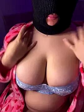 damadanoit3ee from StripChat