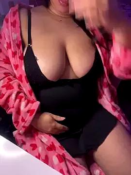 damadanoit3ee from StripChat