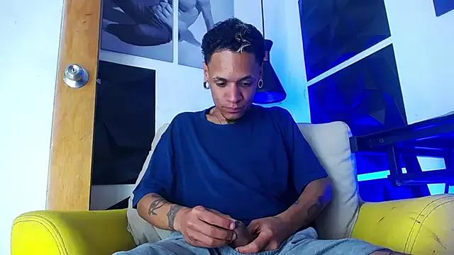 damian_dirty from StripChat is Freechat