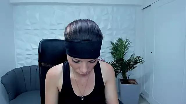DanaaRey from StripChat