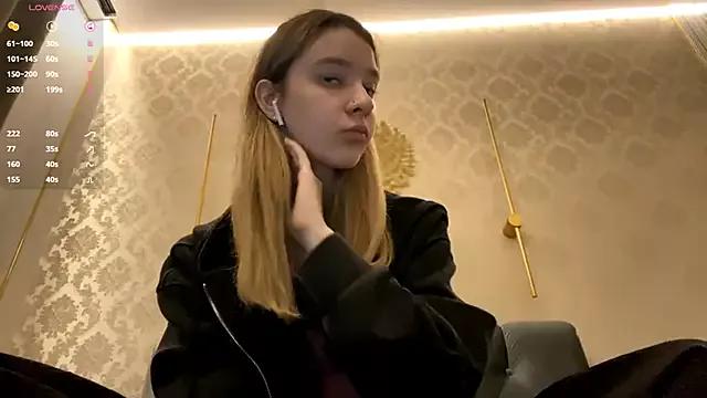 DanaCore from StripChat