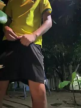 Daniel-900 from StripChat is Freechat