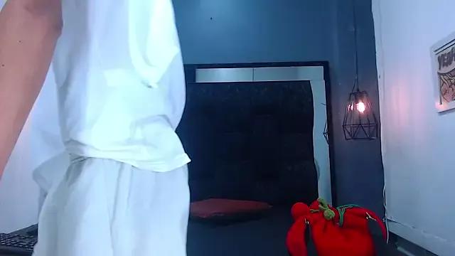 Daniel_delux_ from StripChat is Freechat