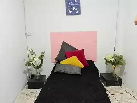 daniela_1122 from StripChat is Freechat