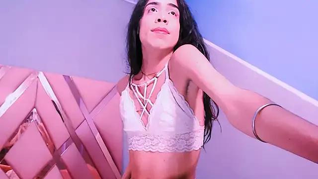 daniela_hottsx from StripChat is Freechat