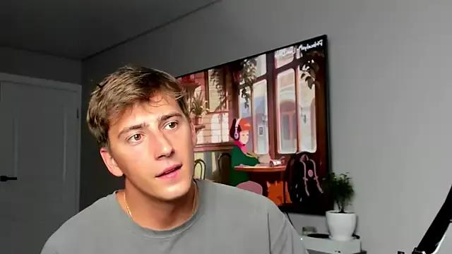 DaniHort from StripChat is Freechat
