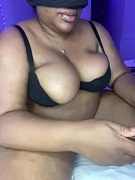 DaniJohnson from StripChat is Freechat