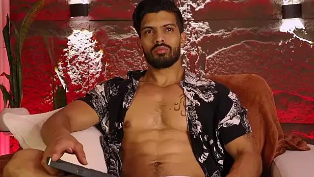 DannSaenz from StripChat