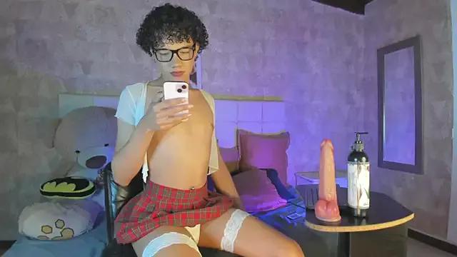 Photos of Dans_butthole from StripChat is Freechat