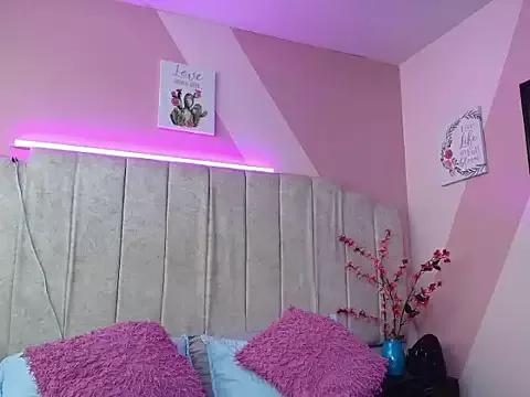 DarlingDuchess_ from StripChat is Freechat