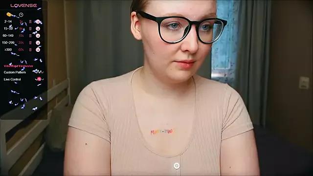 Darlingeva1010 webcams show profile image 