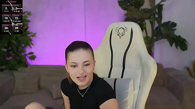 Dastia_sweetheart from StripChat is Freechat