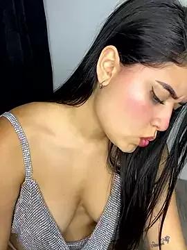 Dayamoon webcams show profile image 