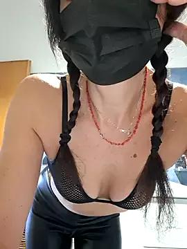 Dayana2022 from StripChat