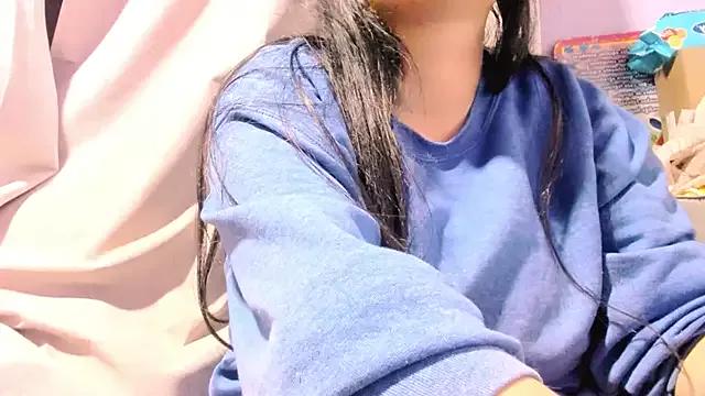 DayanaBaker from StripChat is Freechat