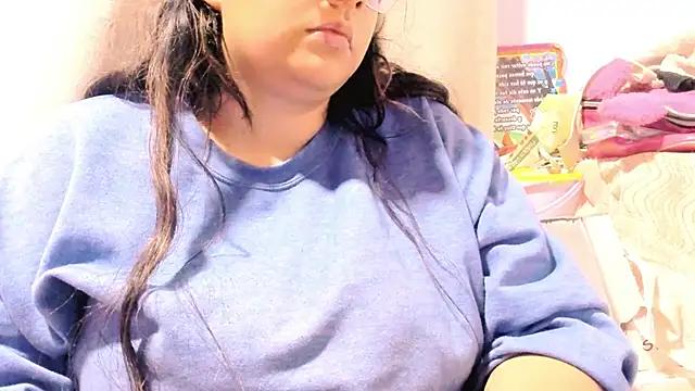 DayanaBaker from StripChat