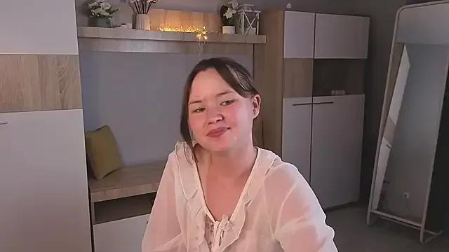 DayDinHaze from StripChat