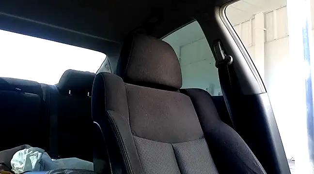 Deeblack02 from StripChat