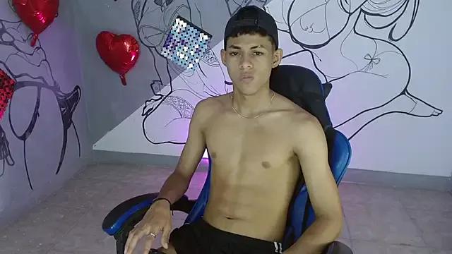 deivid_bigcock1 from StripChat is Freechat