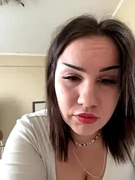 DeliceMaya from StripChat is Freechat
