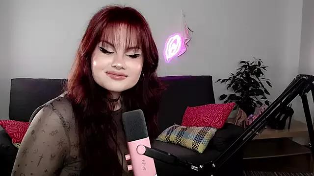 Della_Ideal from StripChat