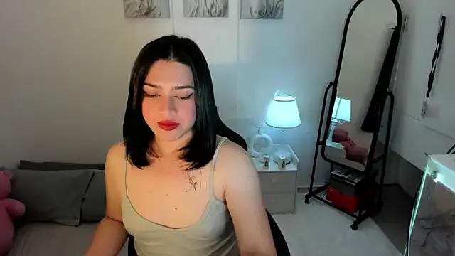 DemiLeander from StripChat is Freechat