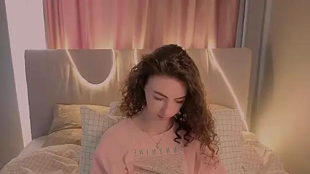 DeneenTurja from StripChat