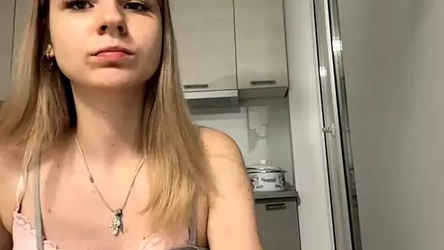 Denni_Spilber from StripChat