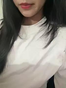 Desi_sara from StripChat is Freechat