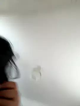 Desire-XOXOX from StripChat is Freechat