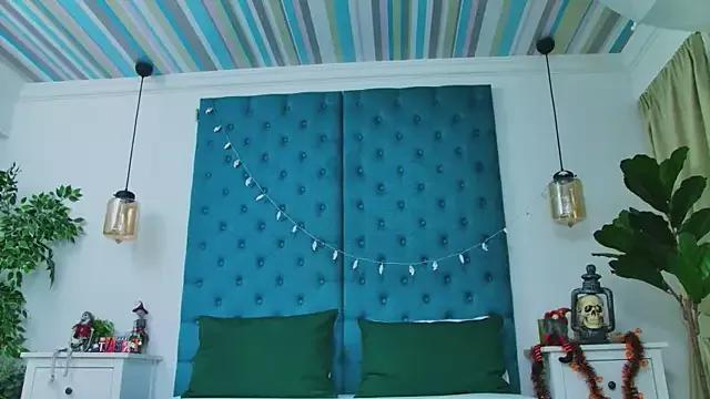 DesireeKeys from StripChat is Freechat